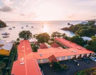 Sunset Shores Beach Hotel Hoteles cerca de Cruise Pirs Kingstown