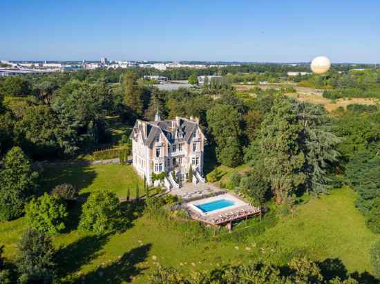 Le Château des Forges - Hôtel Angers Hotel Exterior