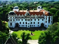 Hotel Celler Tor Hotels near Denkmal fur Konigin Caroline Mathilde