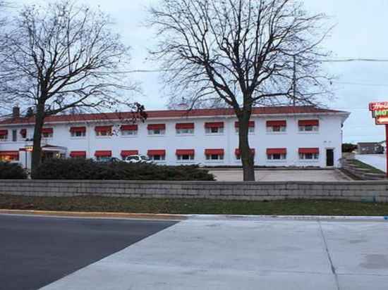 Holiday Music Motel Hotel Exterior