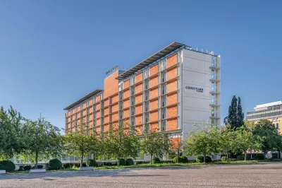 Courtyard Linz Hotel berhampiran Chemiepark Linz