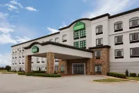 Super 8 by Wyndham State College Hotels near Penn State University Park Registrar