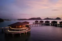 TA’AKTANA, a Luxury Collection Resort & Spa, Labuan Bajo Hotel dekat White Pier