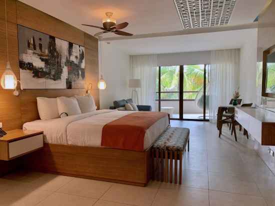 Azura Beach Resort - All Inclusive - Adults Only Rooms