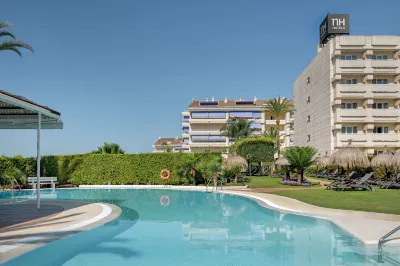 NH Marbella Hotels near Playa Merendero