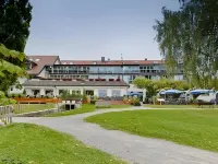 Seehotel Adler Hotels in der Nähe von Yachthafen "Im Löchle"