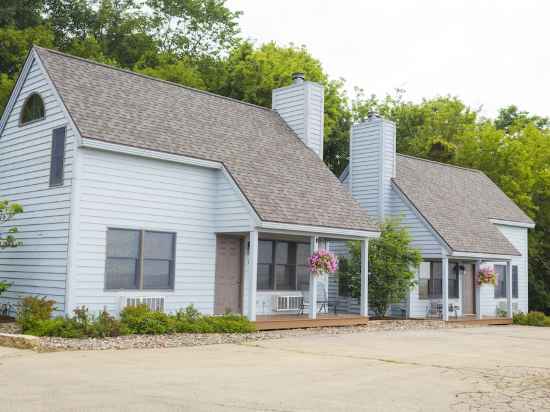 Lefevre Inn and Resort Hotel Exterior