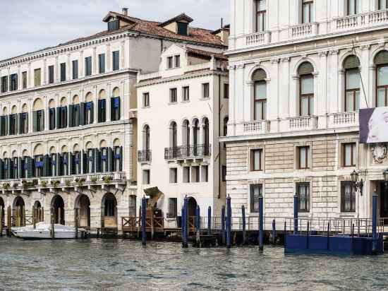 Palazzina Grassi Hotel Exterior