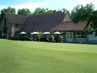 Golf Resort Digne-Les-Bains by Adonis Hotel dekat Eglise de Gaubert