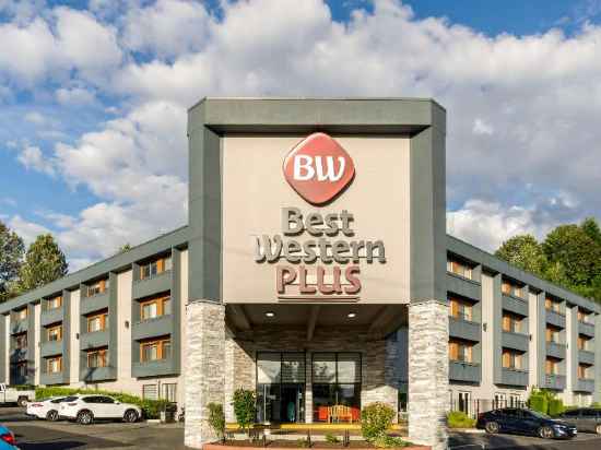 Best Western Plus Renton Inn Hotel Exterior