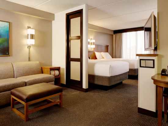 Hyatt Place Reno Tahoe Airport Rooms