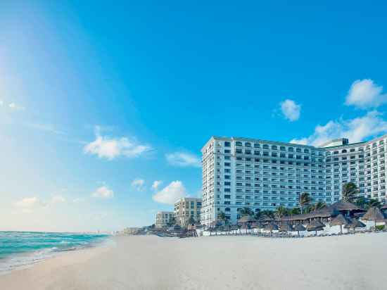 JW Marriott Cancun Resort & Spa Hotel Exterior