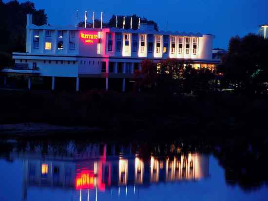 Hôtel Mercure Nevers Pont de Loire Hotel Exterior