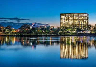 Empire Apartment Hotel Rockhampton ウッドランド・ドライブ・パーク周辺のホテル