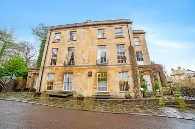 OYO Bailbrook Lodge, Bath Hotels in Bath