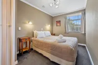 Tower Lodge Motel Hotels in Invercargill