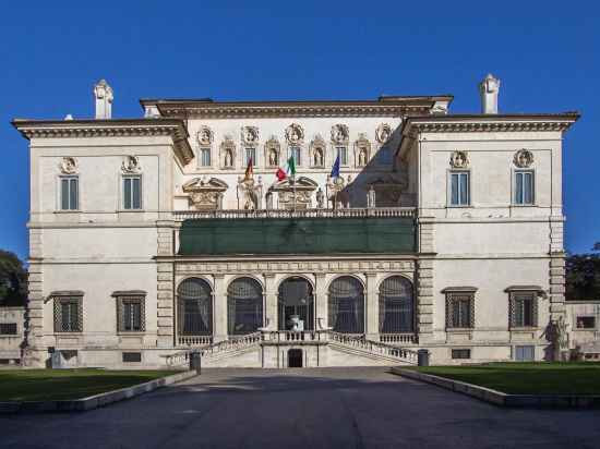 Rocco Forte Hotel De Russie Hotel Exterior