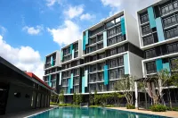 The Miere Suites @ KLIA Sepang Các khách sạn ở Dengkil