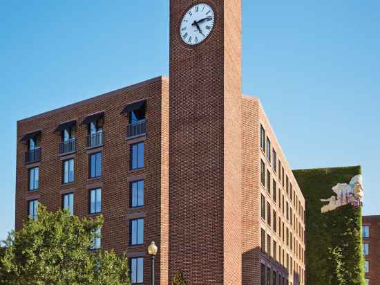 Four Seasons Hotel Washington, D.C. Hotel Exterior