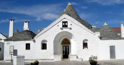 Trulli Resort Monte Pasubio Trulli Bbalberobellocom Hotel berhampiran The Trulli of Alberobello