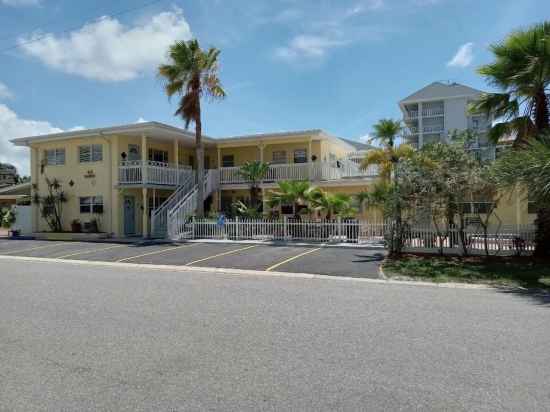 Silver Sands Motel Hotel Exterior