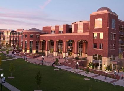 Courtyard Reno Downtown/Riverfront