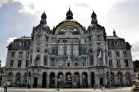 Hampton by Hilton Antwerp Central Station Hotels in der Nähe von De Zwarte Panter