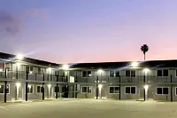 Super 8 by Wyndham Bakersfield CA Hotels near Flight Adventure Park Bakersfield