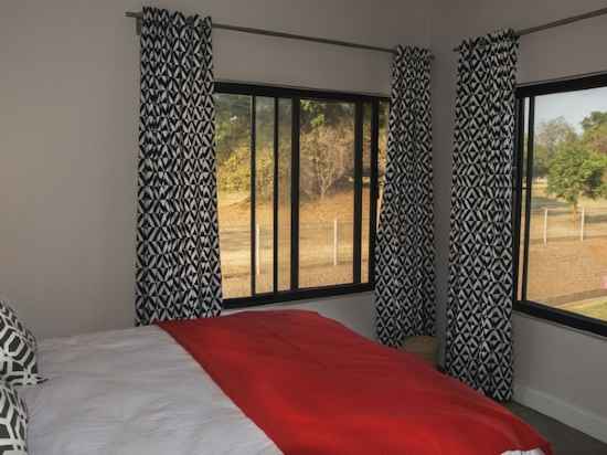 The Urban Hotel Ndola Rooms