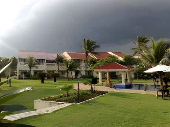 The Hans Coco Palms Hotel Exterior