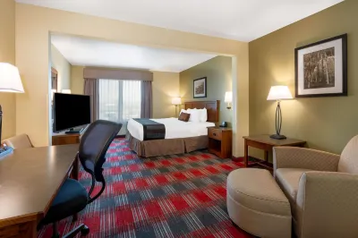 Fairfield Inn & Suites by Marriott Helena North Hotels near Staples