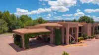 Sedona Real Inn & Suites Hotel berhampiran Amitabha Stupa & Peace Park