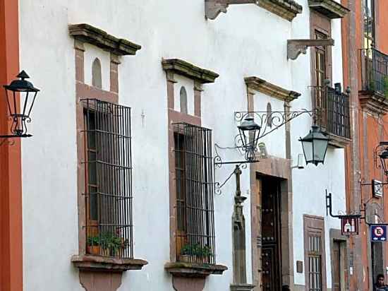 Hotel Casa Blanca 7 Hotel Exterior