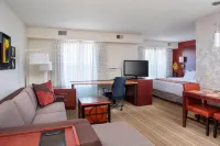 Residence Inn Rockford ロックフォードのホテル