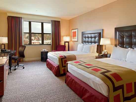 Hilton Promenade at Branson Landing Rooms