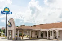 Days Inn by Wyndham Statesville