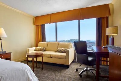 Hilton Knoxville Hotels near University of Tennessee