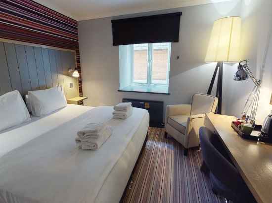 Village Hotel Nottingham Rooms