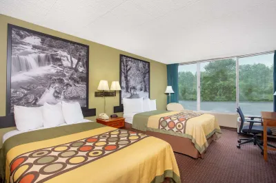 Super 8 by Wyndham Erie/I 90 Hotels near Kohl's