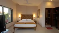 Sai Palace Budget Hotel Hotels near Garden, MPKV, Rahuri