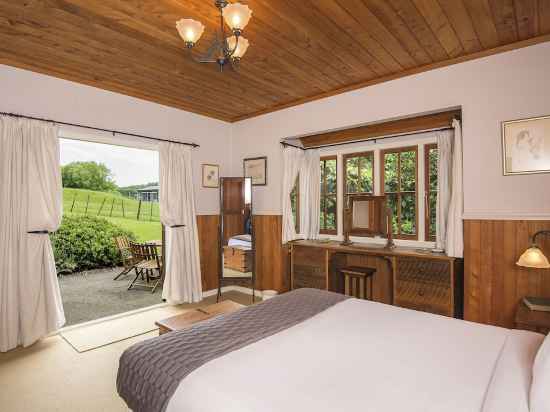 Vineyard Cottages - Kumeu Rooms