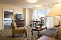 Newport Beach Hotel & Suites