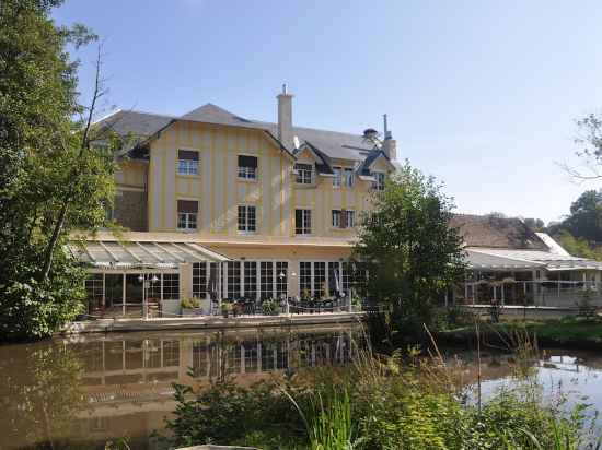 Le Moulin d'Orgeval Hotel Exterior