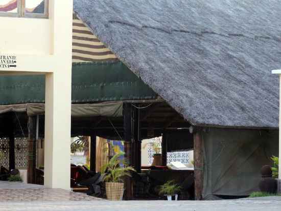 Thamole Lodge Hotel Exterior