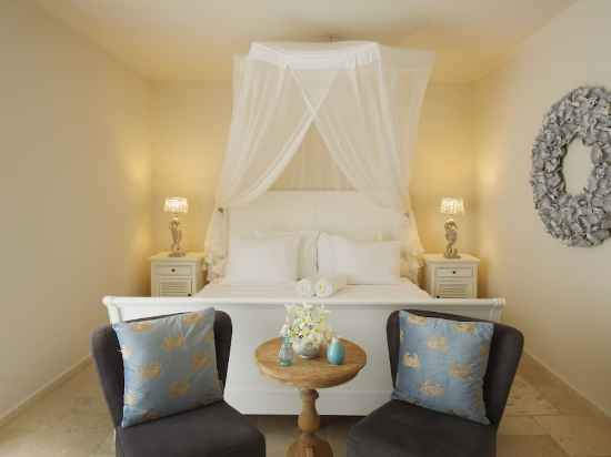 Ocean Breeze Boutique Hotel & Marina Rooms