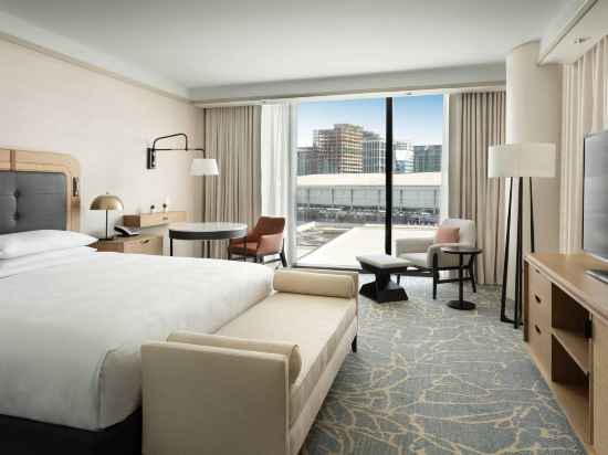 JW Marriott Tampa Water Street Rooms