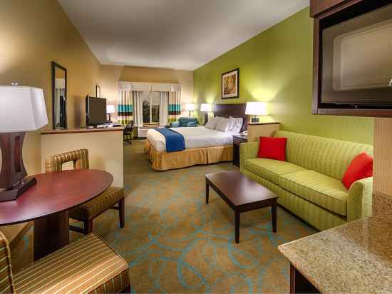 Holiday Inn Express & Suites Red Bluff-South Redding Area Rooms