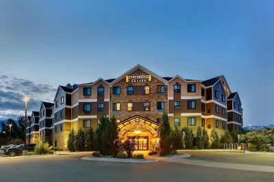 Staybridge Suites Missoula Hotel dekat University of Montana Soccer Field