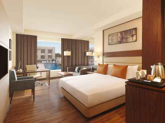 DoubleTree by Hilton Agra Rooms