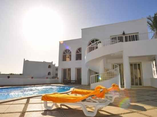 Amazing 4 Bedroom Villa Fitness & Recreational Facilities